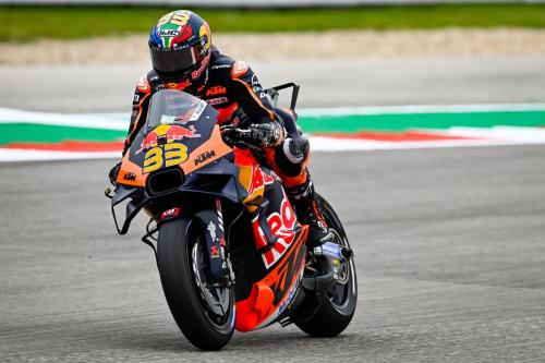 Alasan Francesco Bagnaia Diumumkan Menjadi Runner-up Main Event MotoGP 2023 di Thailand: Okezone Sports