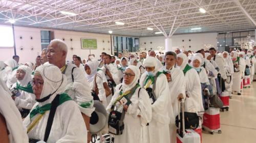 Arab Saudi Keluarkan Aturan Baru Berpakaian Saat Umroh, Pihak Perindo Apresiasi dan Sambut Positif: Okezone Haji